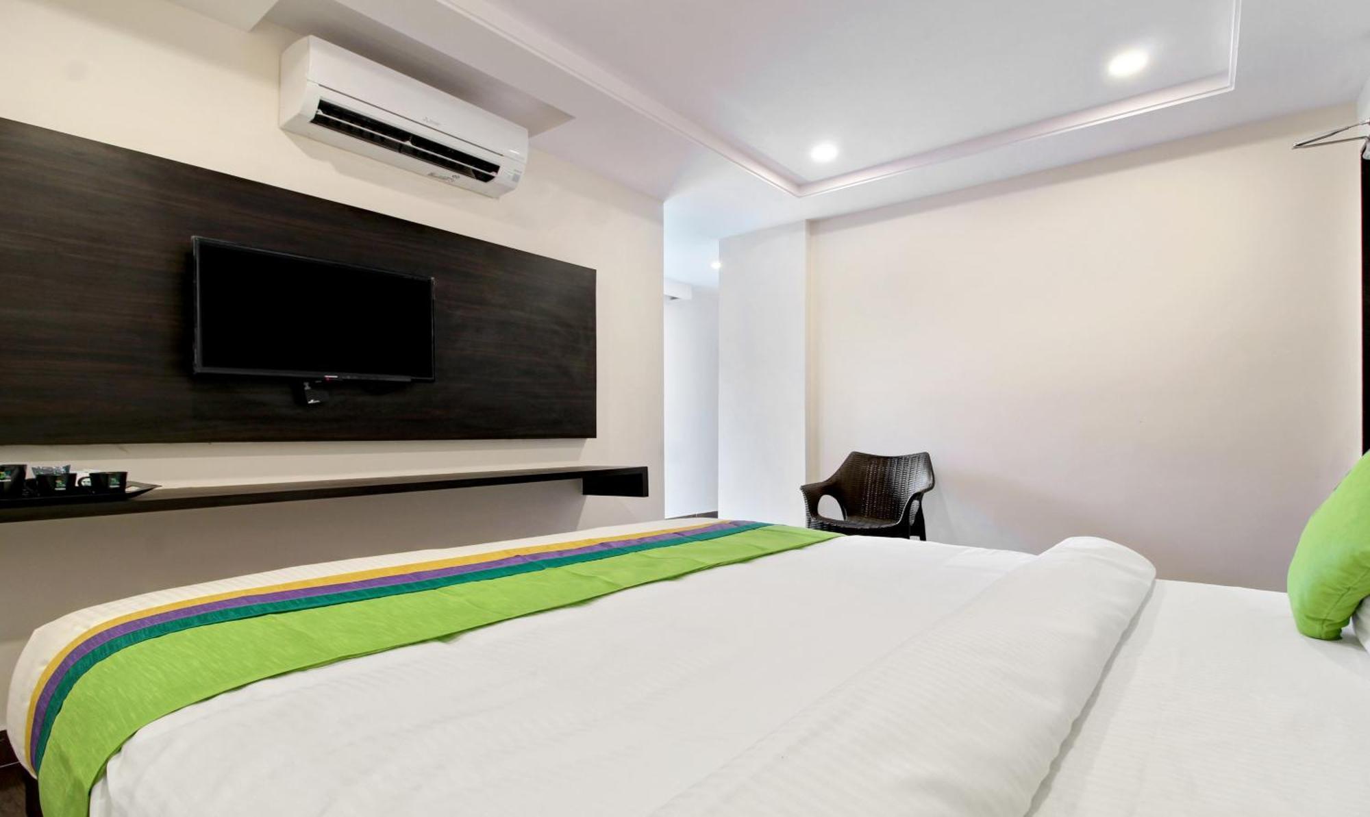 Treebo Trend Excella Hotell Visakhapatnam Exteriör bild